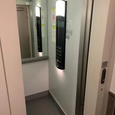 Lägenhet Check-inn 2 - Adults Only Koksijde