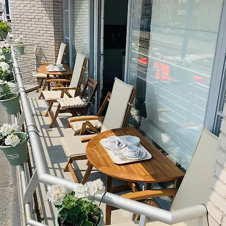 Check-inn 2 - Adults Only * Koksijde